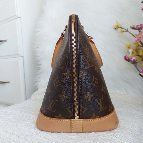SOLD Louis Vuitton Alma PM Monogram Canvas Handbag - Picture 6 of 16